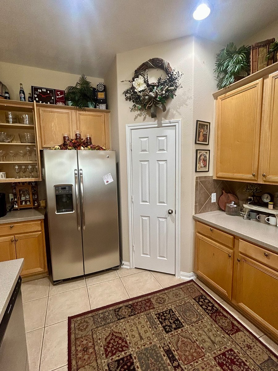 Furnished Finder property 889128_1 photo 32