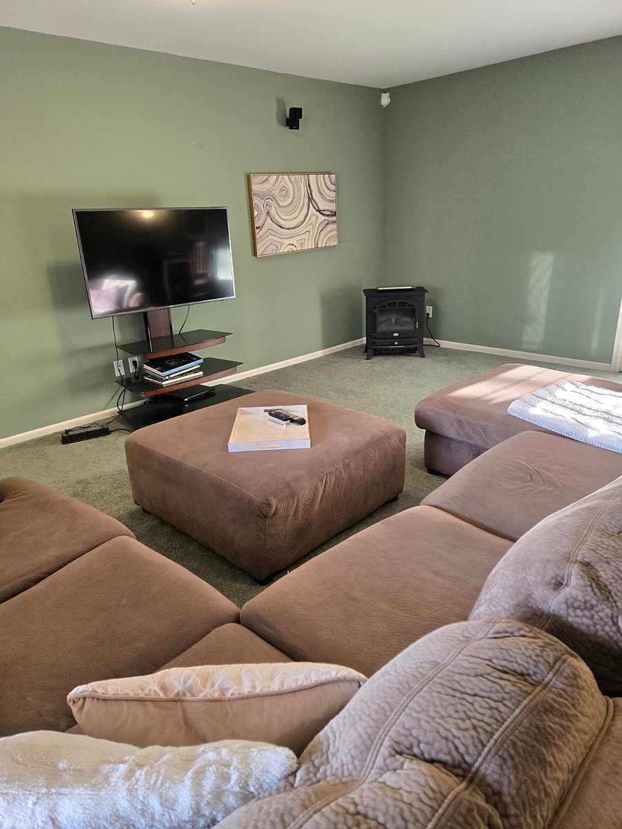 Furnished Finder property 889130_1 photo 8