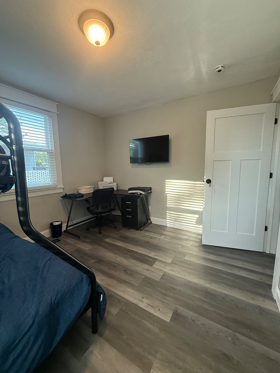 Furnished Finder property 889133_1 photo 8