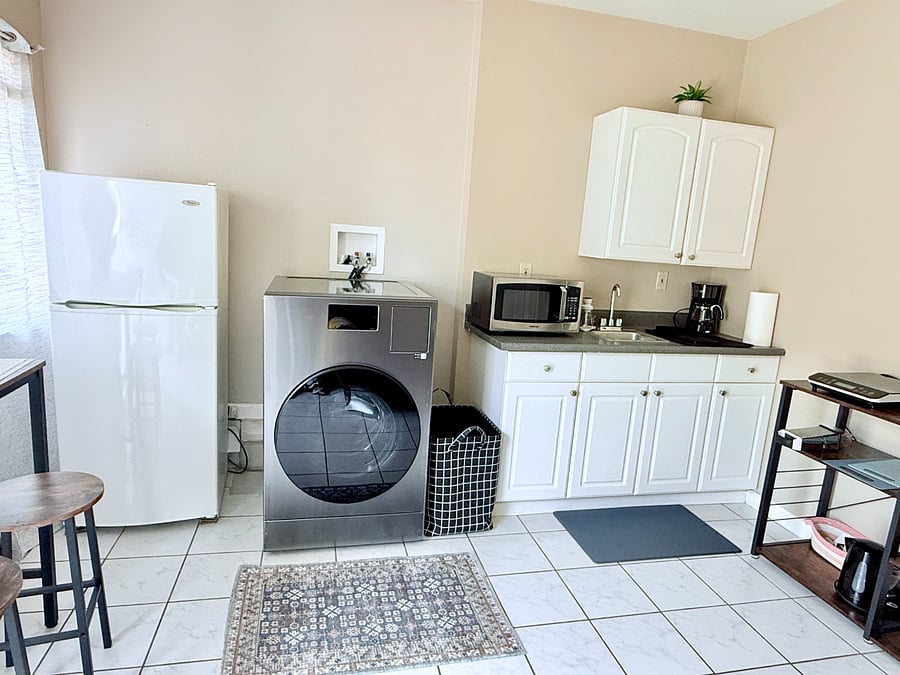 Furnished Finder property 889136_1 photo 4
