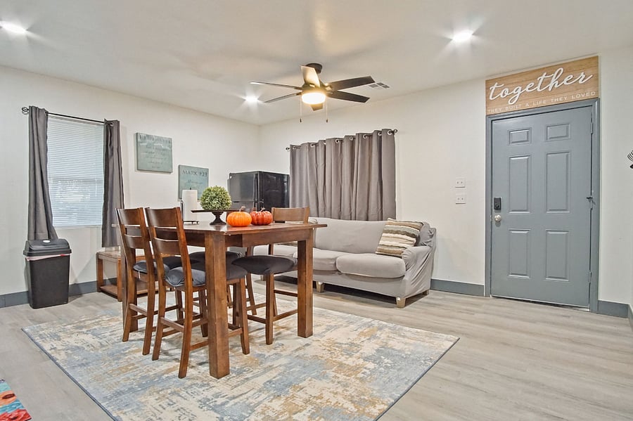 Furnished Finder property 889139_1 photo 3