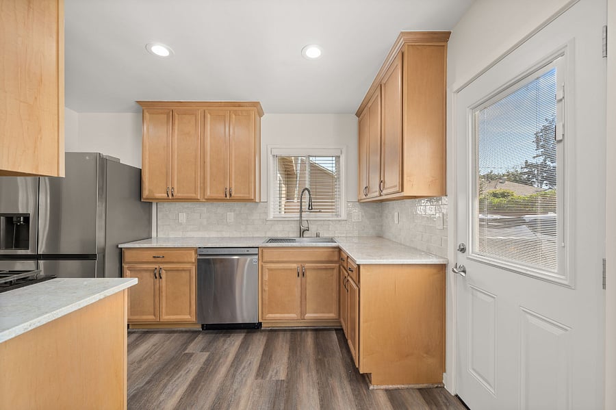 Furnished Finder property 889151_1 photo 6
