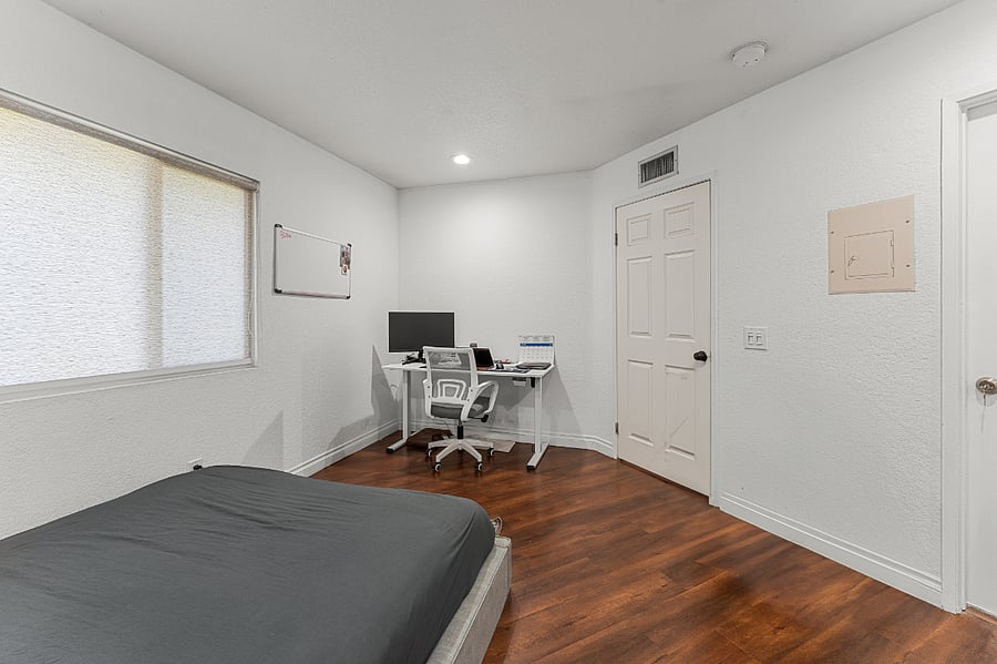 Furnished Finder property 889154_1 photo 5