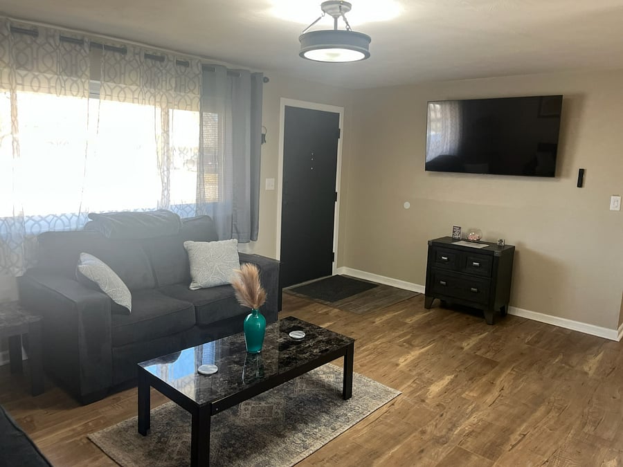 Furnished Finder property 889175_1 photo 5