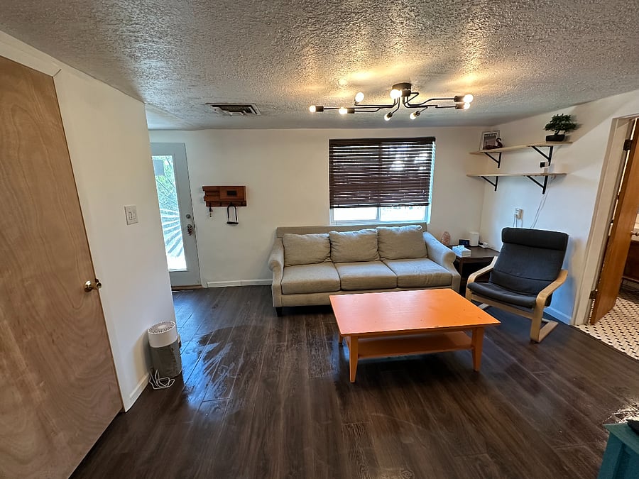 Furnished Finder property 889178_1 photo 3