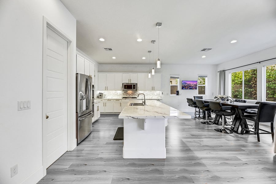 Furnished Finder property 889198_1 photo 11