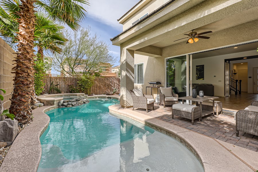 Furnished Finder property 889198_1 photo 40