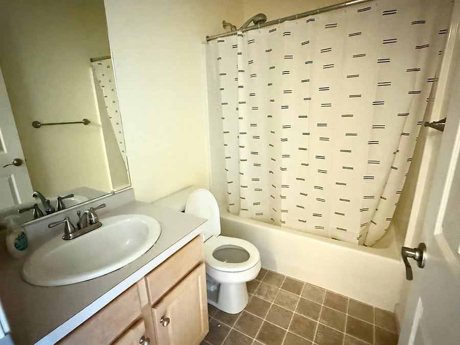 Furnished Finder property 889199_1 photo 8