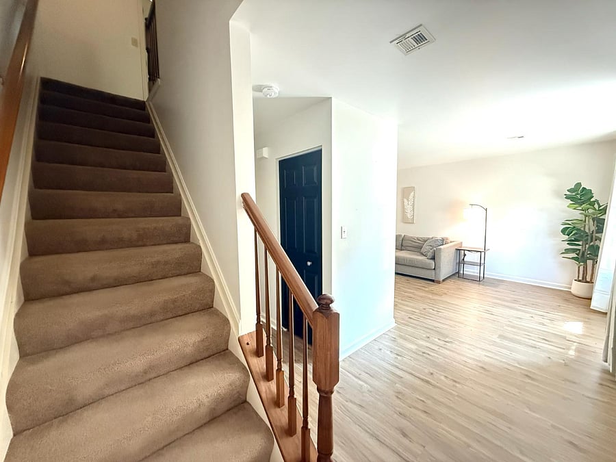 Furnished Finder property 889199_1 photo 9