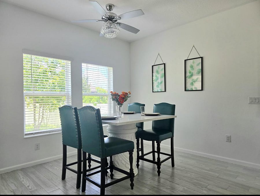 Furnished Finder property 889202_4 photo 14