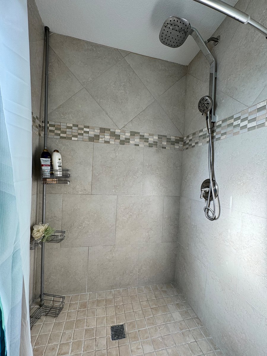 Furnished Finder property 889203_1 photo 6