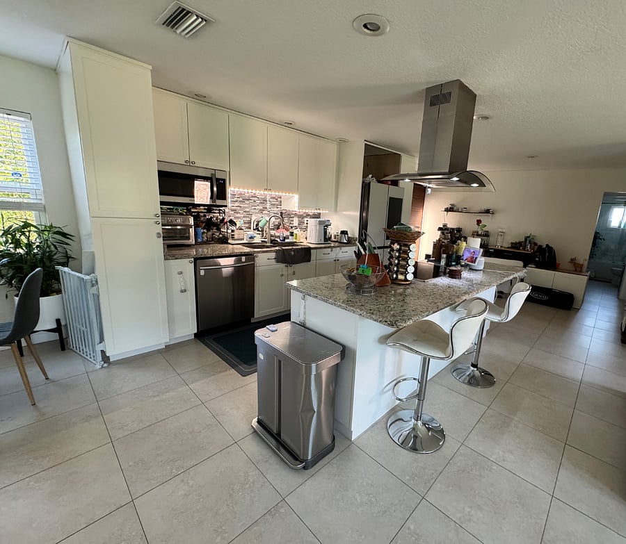 Furnished Finder property 889203_1 photo 9