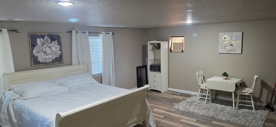 Furnished Finder property 889215_1 photo 4
