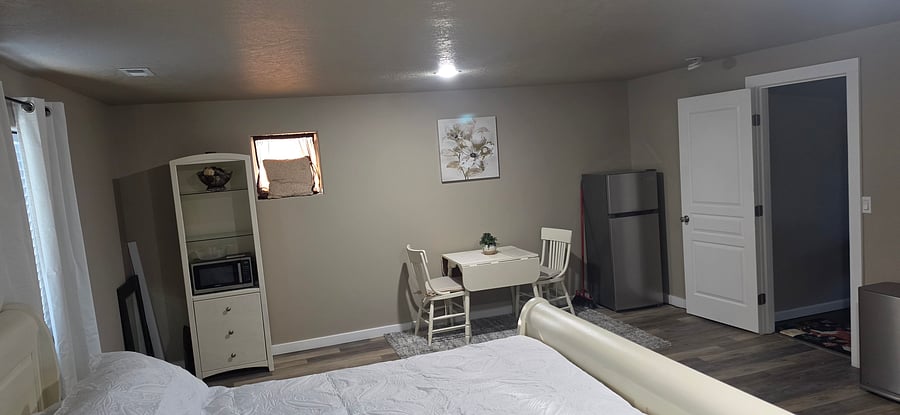 Furnished Finder property 889215_1 photo 3