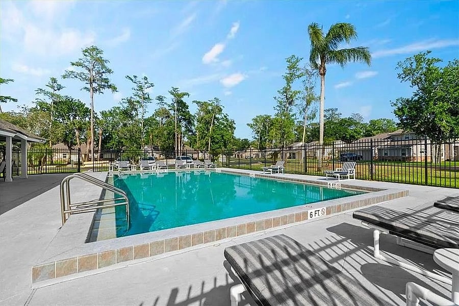 Furnished Finder property 889246_1 photo 24