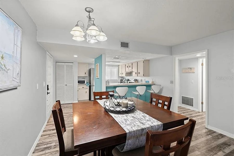 Furnished Finder property 889246_1 photo 13