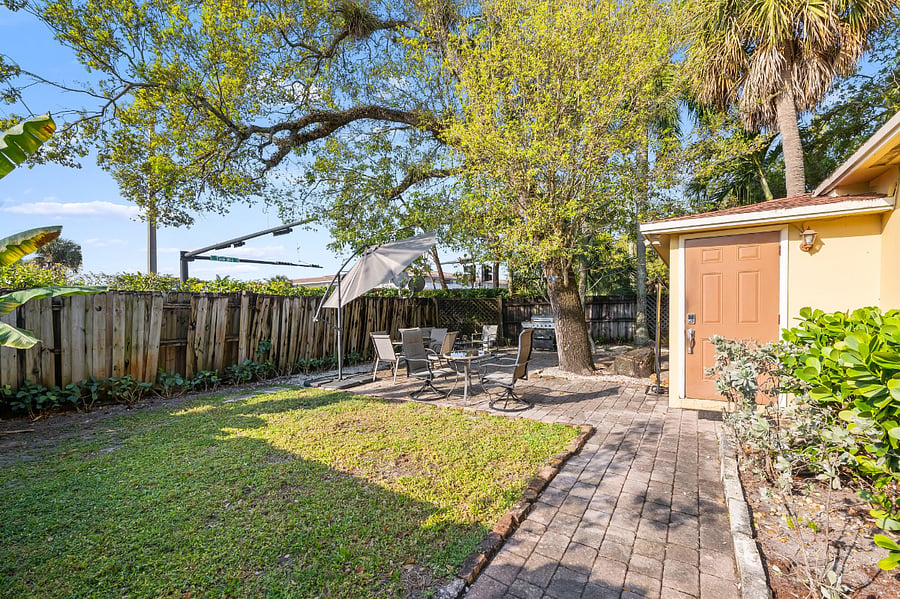 Furnished Finder property 889253_1 photo 9