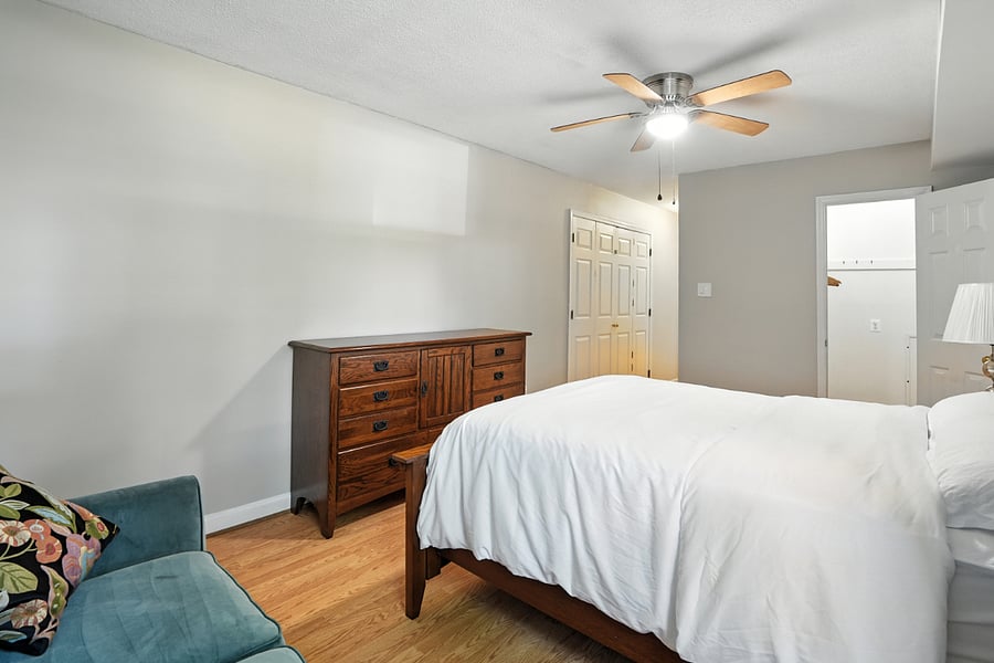 Furnished Finder property 889254_1 photo 31