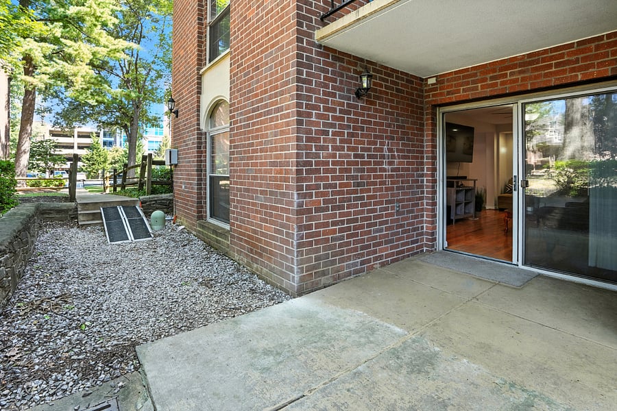 Furnished Finder property 889254_1 photo 32