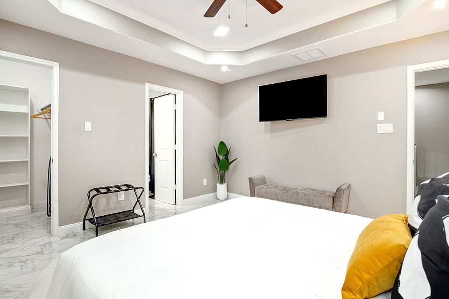 Furnished Finder property 889256_1 photo 16