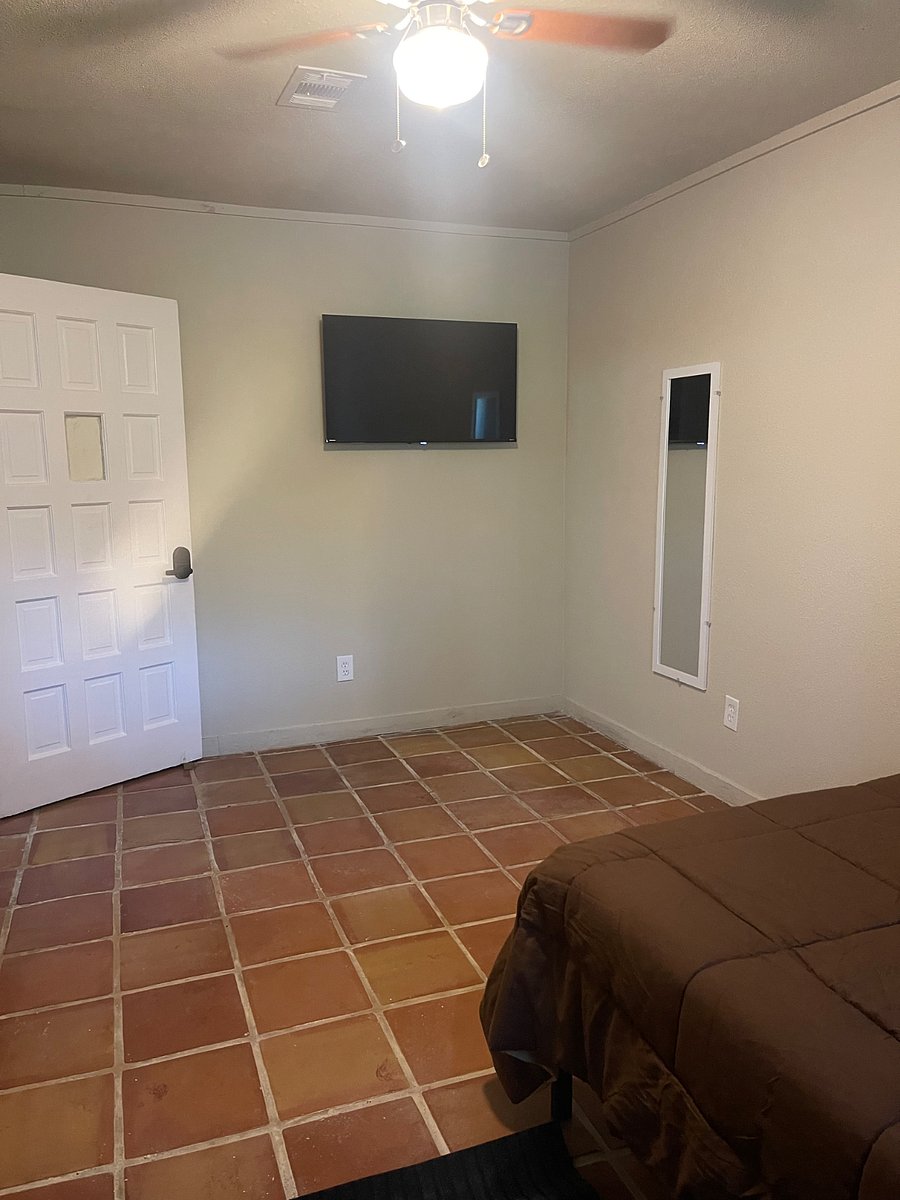 Furnished Finder property 889273_1 photo 14
