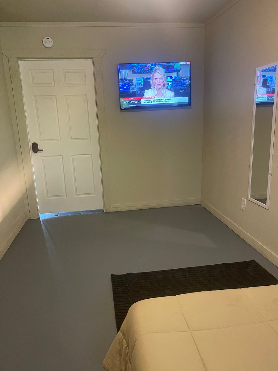 Furnished Finder property 889273_1 photo 18