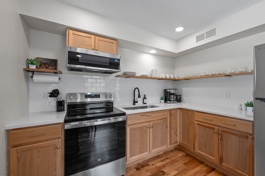Furnished Finder property 889280_1 photo 8