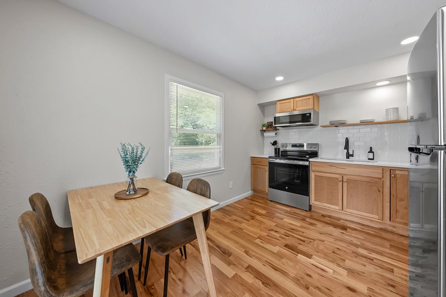 Furnished Finder property 889280_1 photo 11