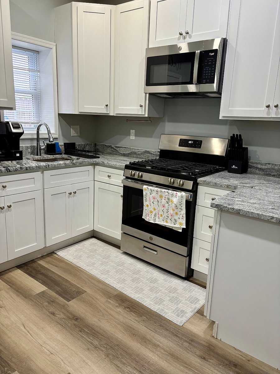 Furnished Finder property 889290_1 photo 12
