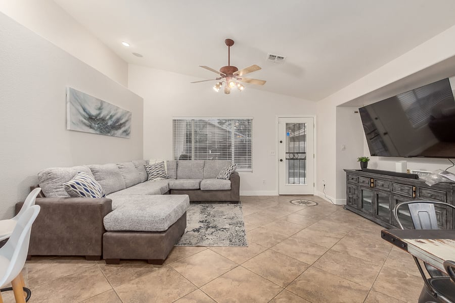 Furnished Finder property 889297_1 photo 15