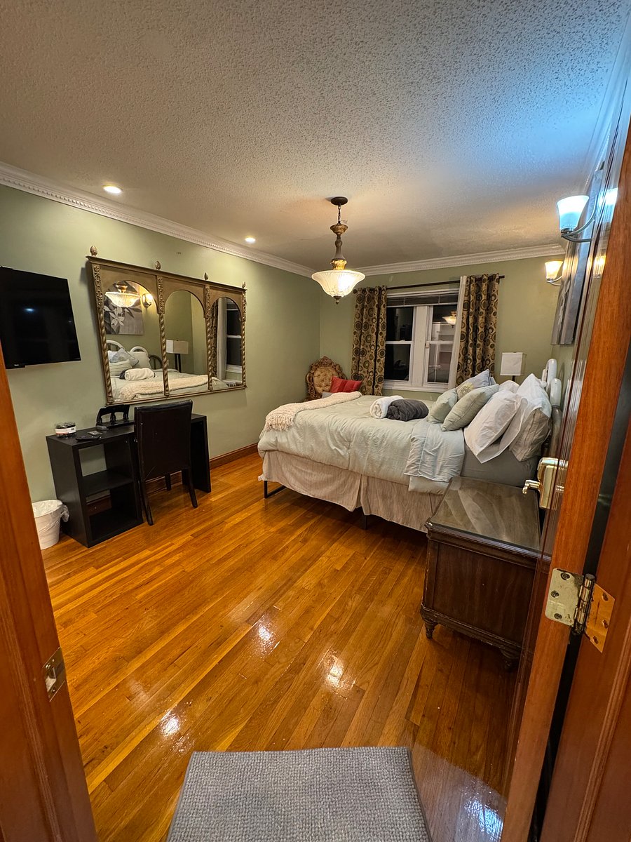 Furnished Finder property 889315_1 photo 3