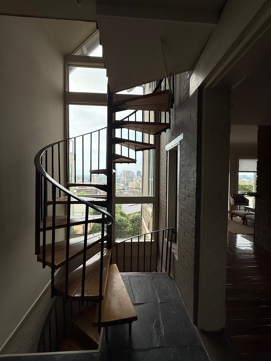 Furnished Finder property 889351_1 photo 3