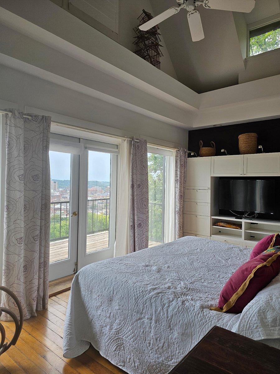 Furnished Finder property 889351_1 photo 4