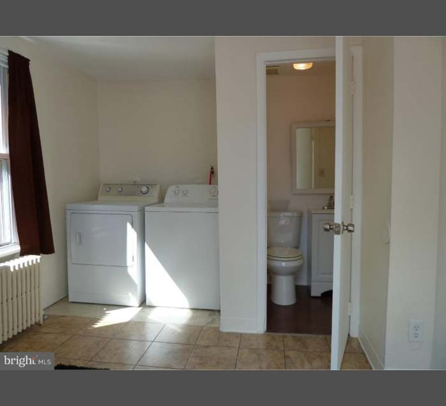 Furnished Finder property 889354_1 photo 3