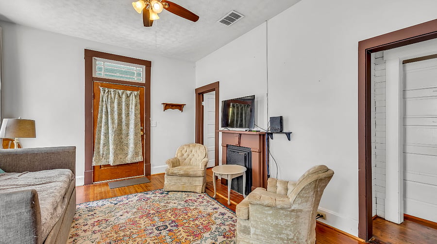 Furnished Finder property 889355_1 photo 3