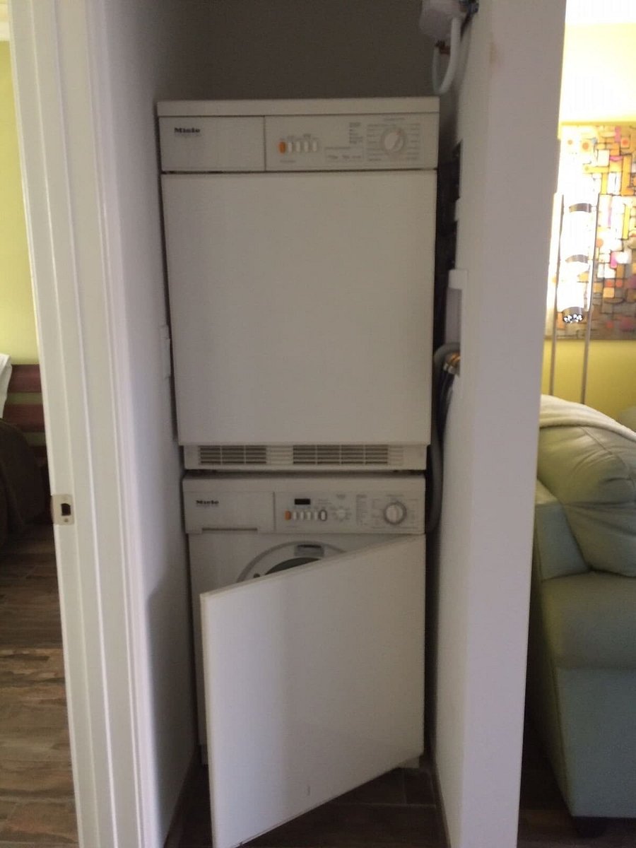 Stacking washer/dryer.