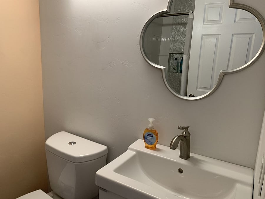 Ensuite bath