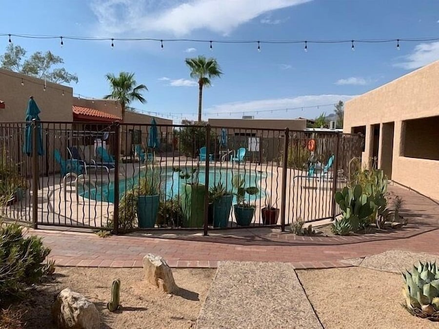 Pool.