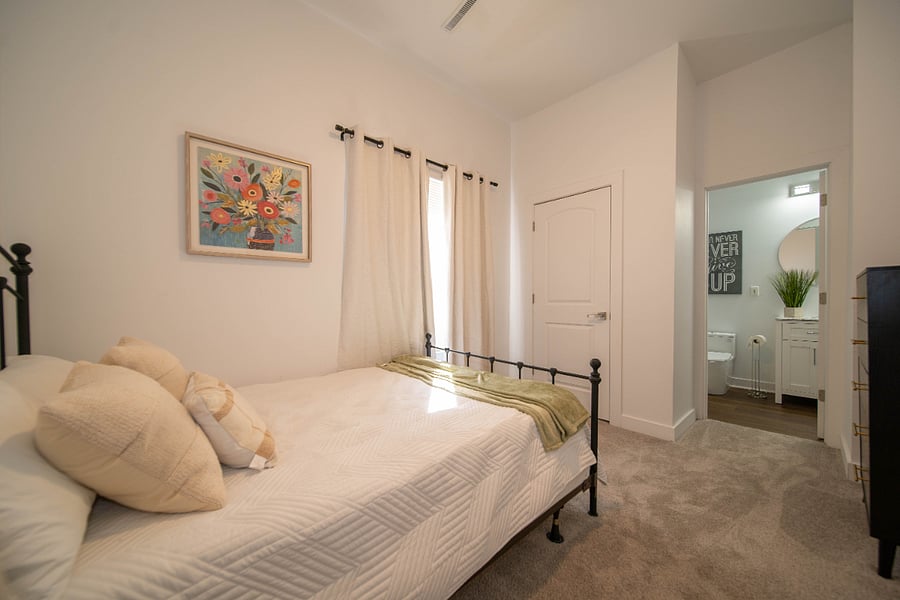 Furnished Finder property 889378_2 photo 3