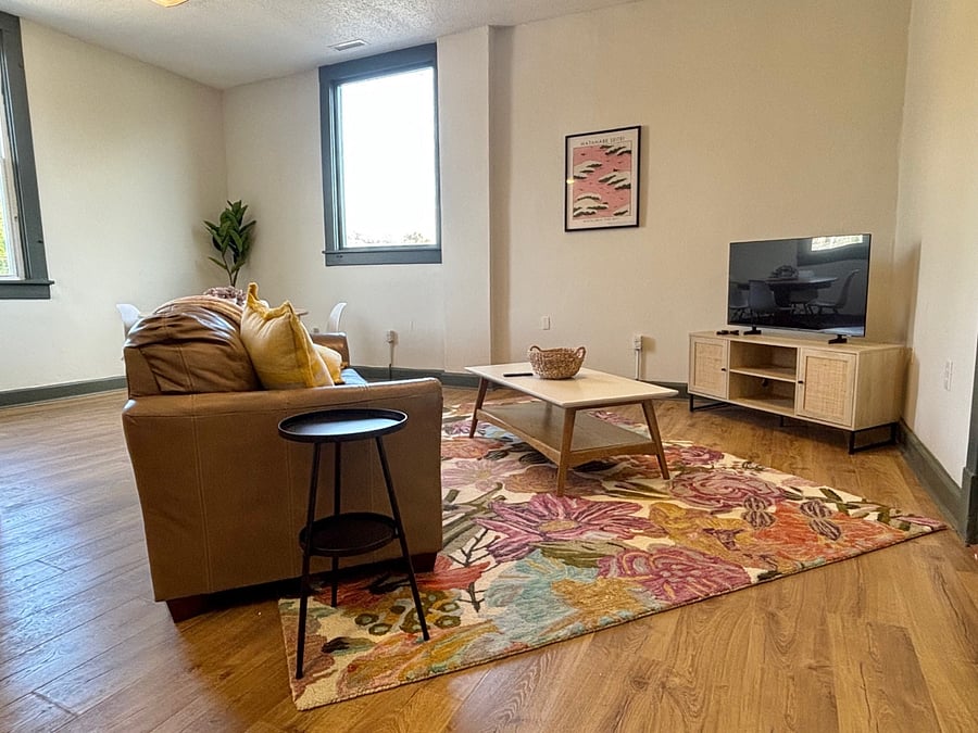 Furnished Finder property 889385_1 photo 7