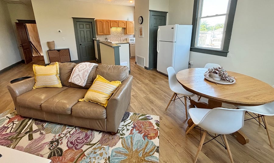 Furnished Finder property 889385_1 photo 6