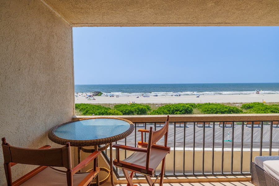 Oceanfront Balcony!