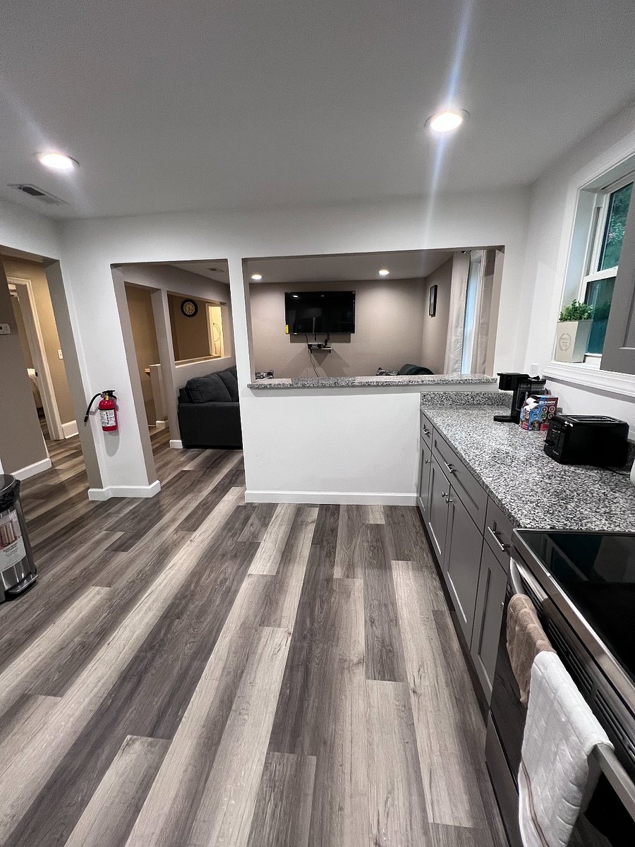 Furnished Finder property 889393_1 photo 9