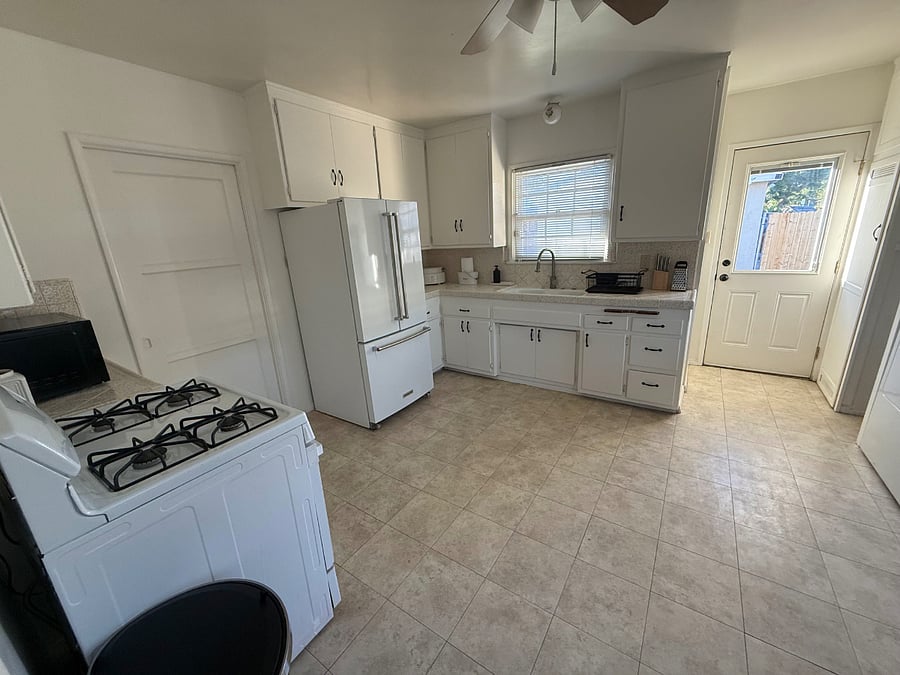 Furnished Finder property 889407_1 photo 5