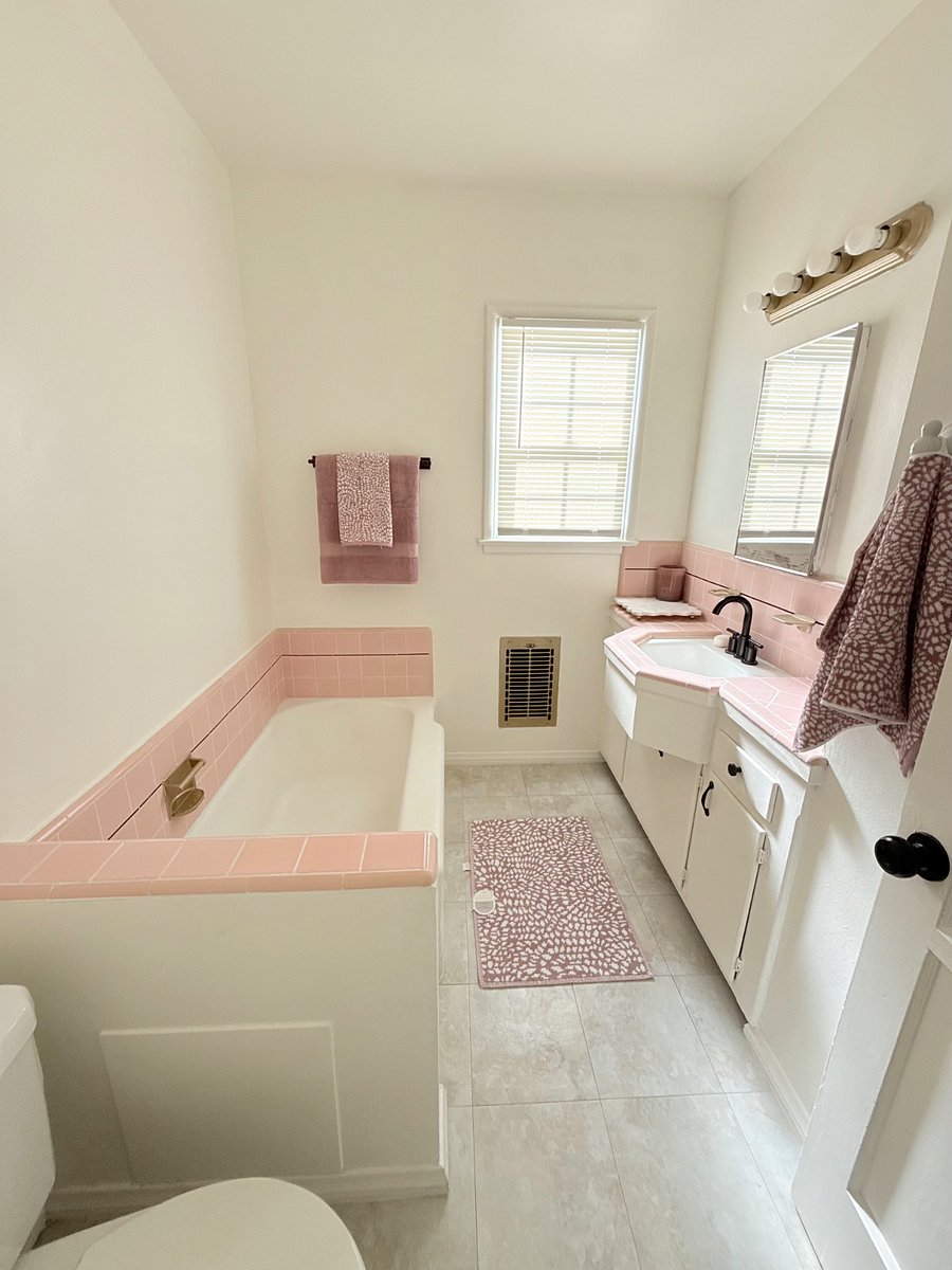 Furnished Finder property 889407_1 photo 12
