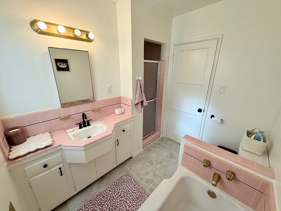 Furnished Finder property 889407_1 photo 13