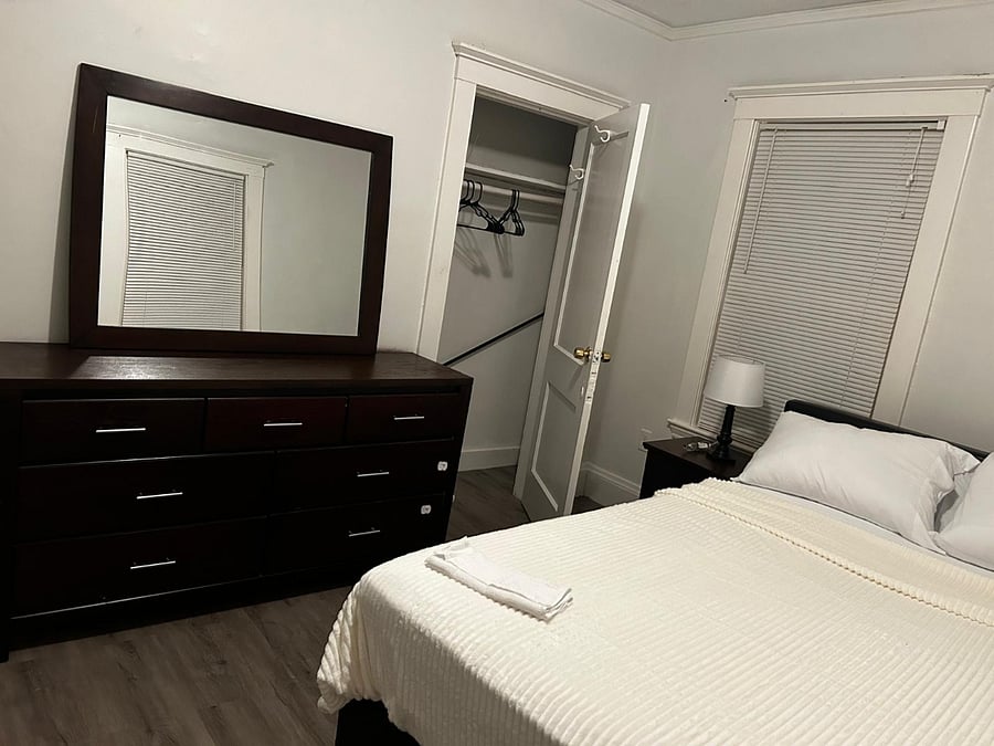 Furnished Finder property 889408_1 photo 13