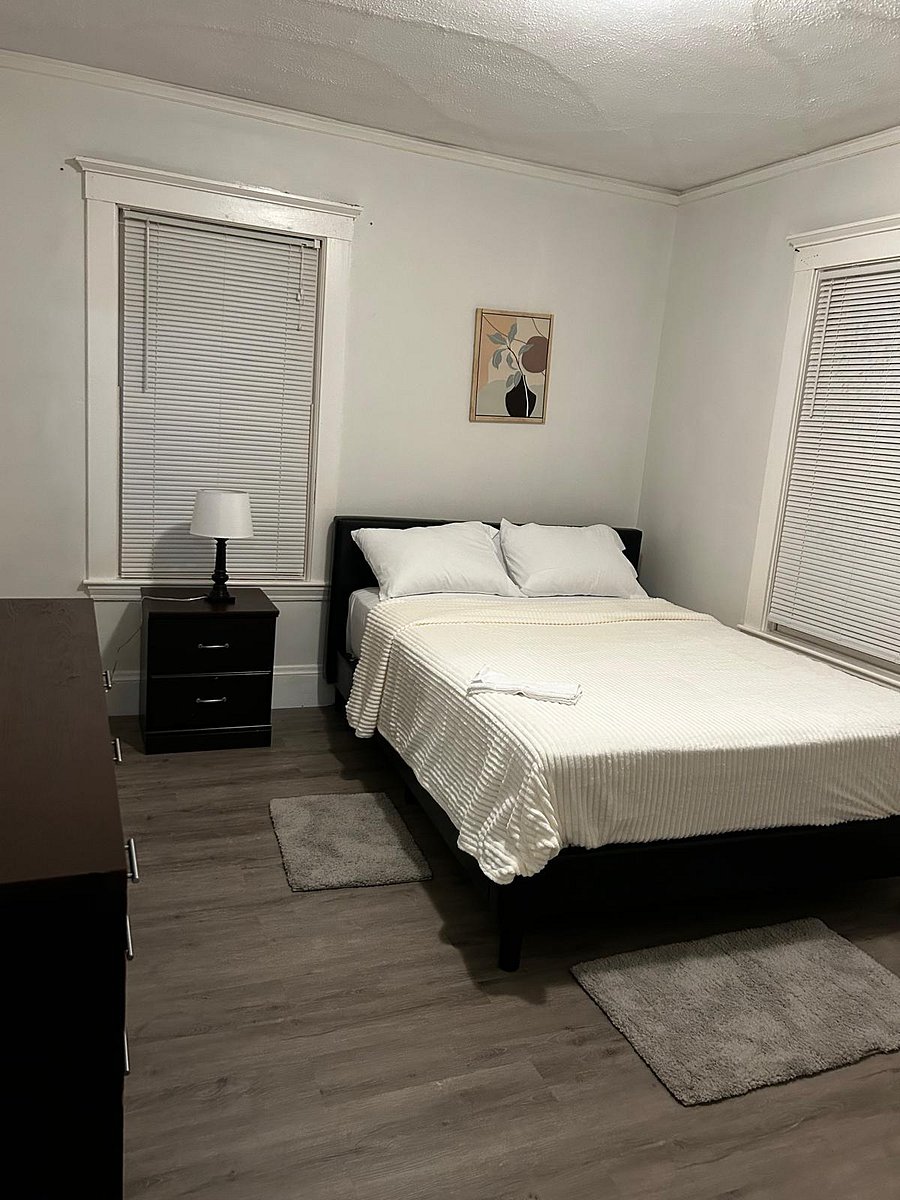 Furnished Finder property 889408_1 photo 22