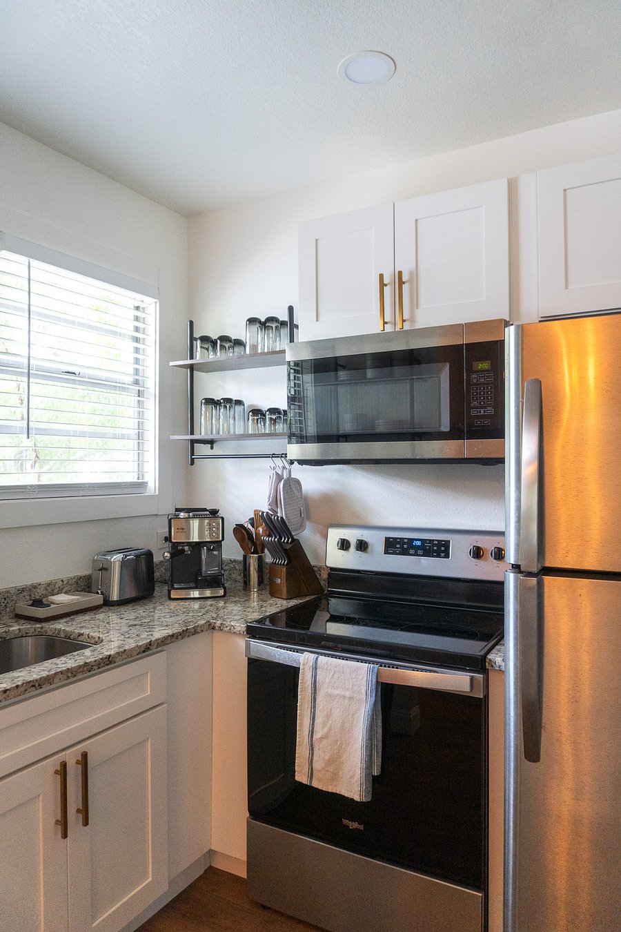 Furnished Finder property 889422_1 photo 9