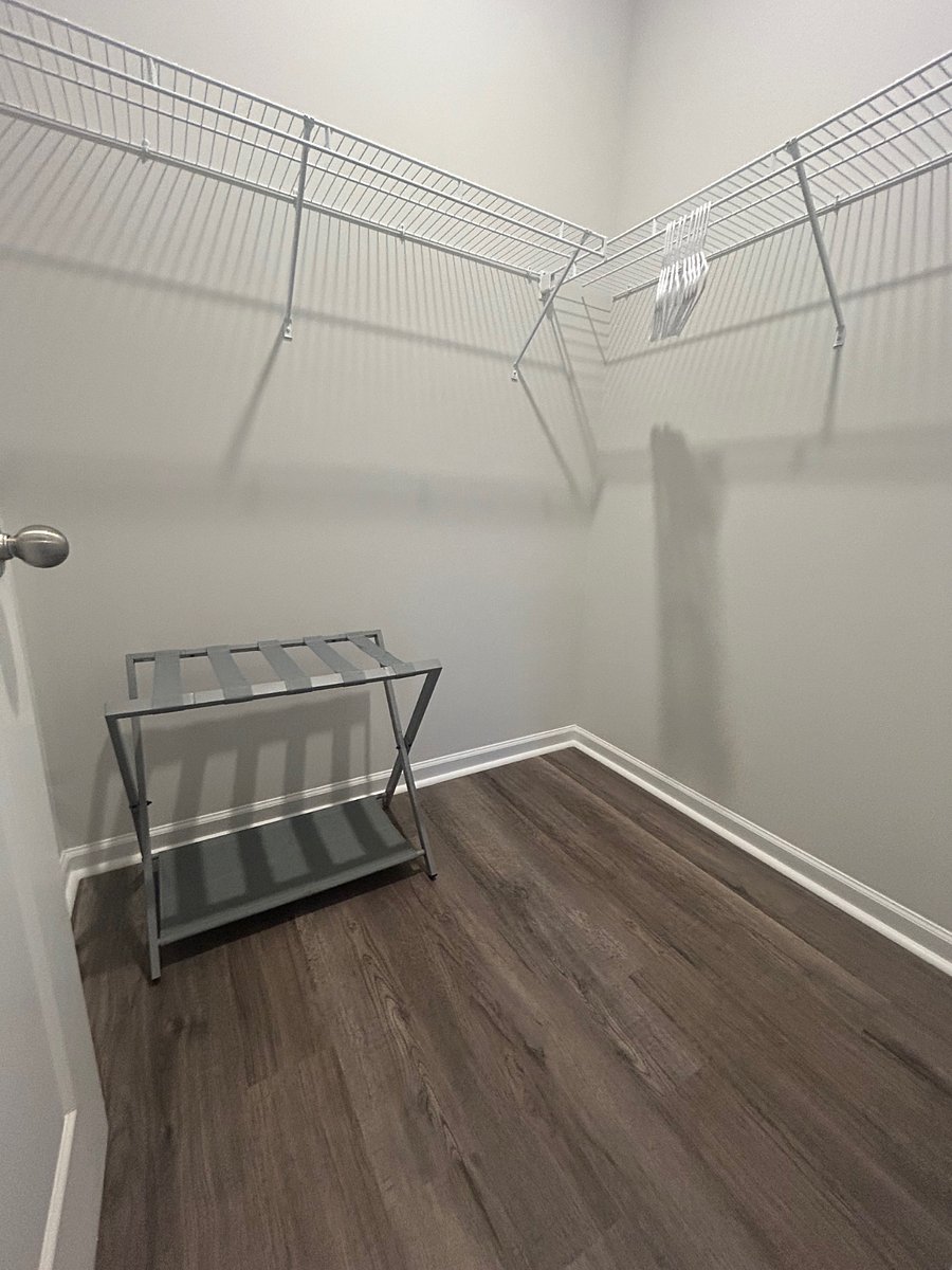 Furnished Finder property 889435_1 photo 9